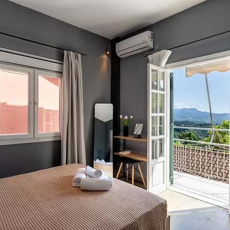 Cozy 2 Bedrooms On The Hill W/netflix Apartment Karousades (Esperies)