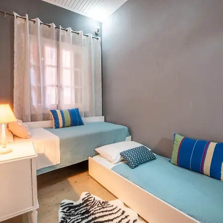 شقة Cozy 2 Bedrooms On The Hill W/netflix