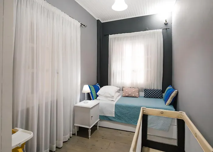 Cozy 2 Bedrooms On The Hill W/netflix *
